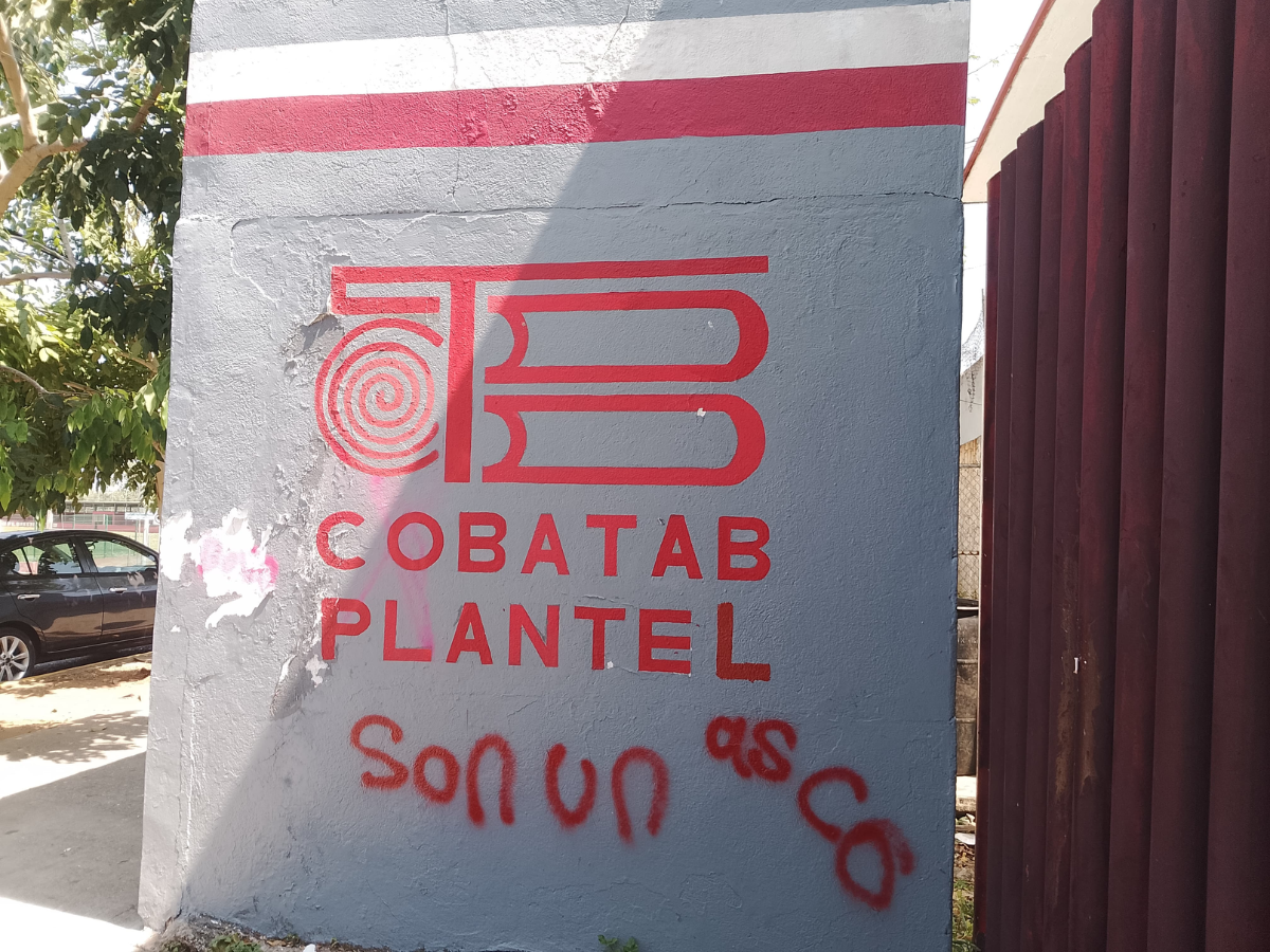 Personas ajenas al COBATAB incitaron a actos vandálicos en el Plantel 1