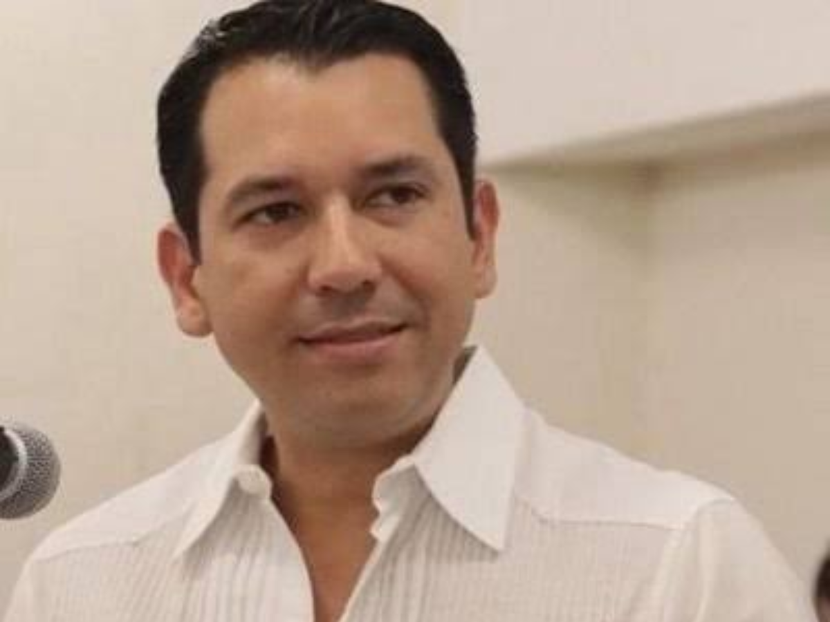 Pese a la cercanía de la Feria Tabasco 2025 Miguel Vélez renuncia a la subsecretaría de Turismo